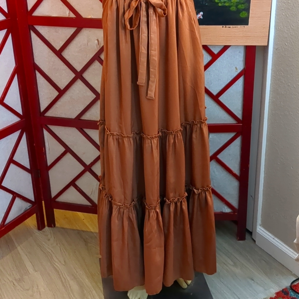 Lulus Cut out Maxi NWT - Picture 2 of 7